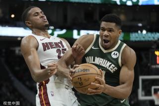 观众席上 观众席上