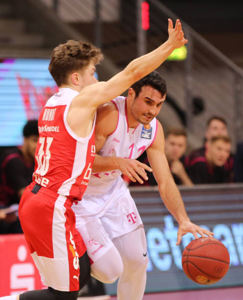 厦门市首届社区羽毛球赛落幕 96支劲旅逐梦苏迪曼杯观赛门票.